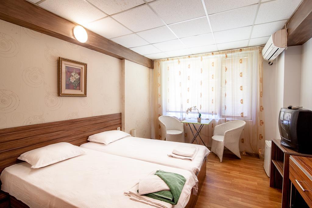 Hotel Zara Rooms Stara Zagora Ngoại thất bức ảnh